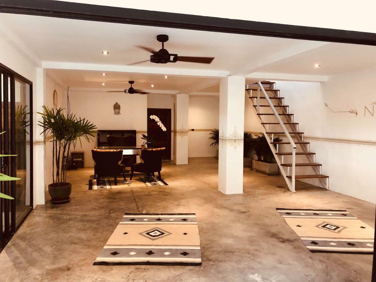 בופוט Dreamcatcher Boutique Hotel מראה חיצוני תמונה